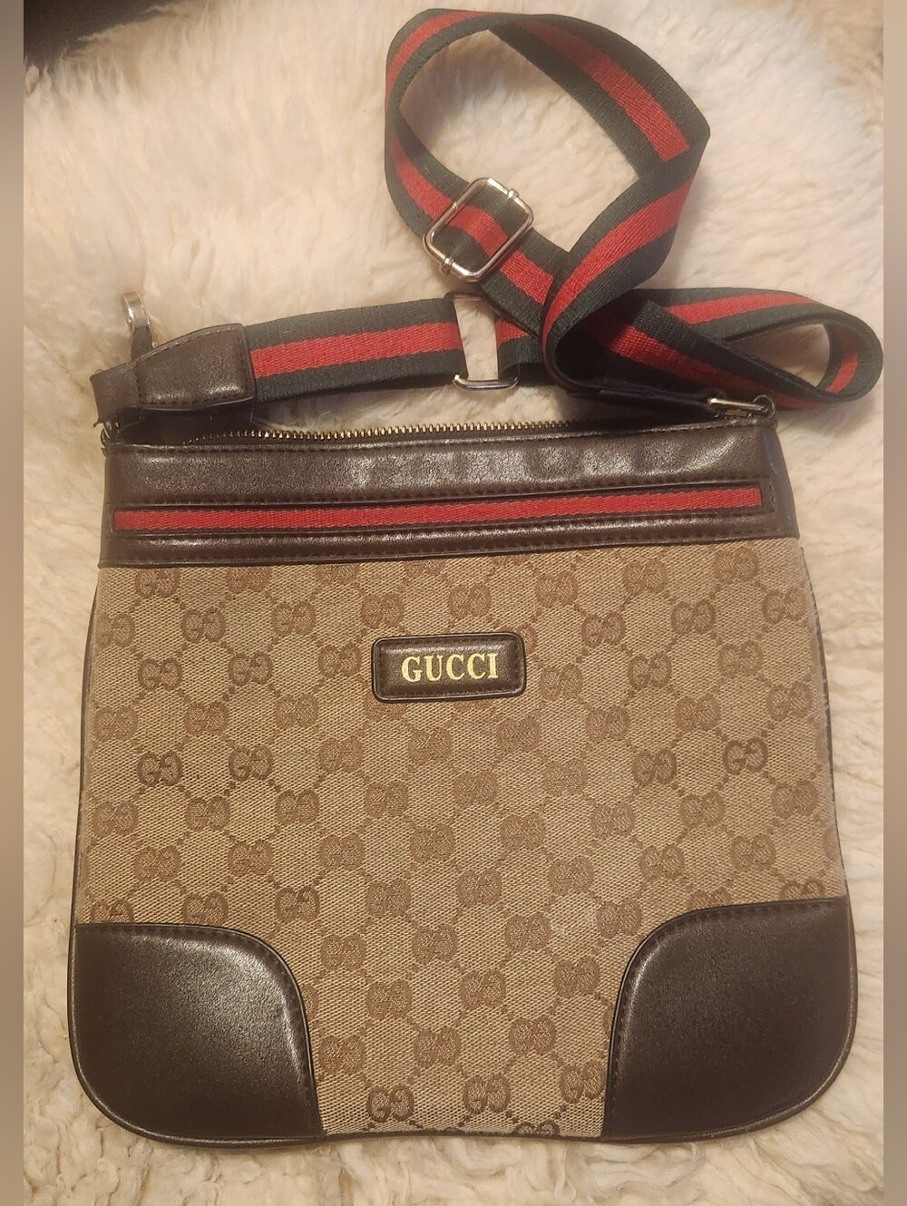 Gucci Bag, Unknown If It Is Real. Possibly Faux.